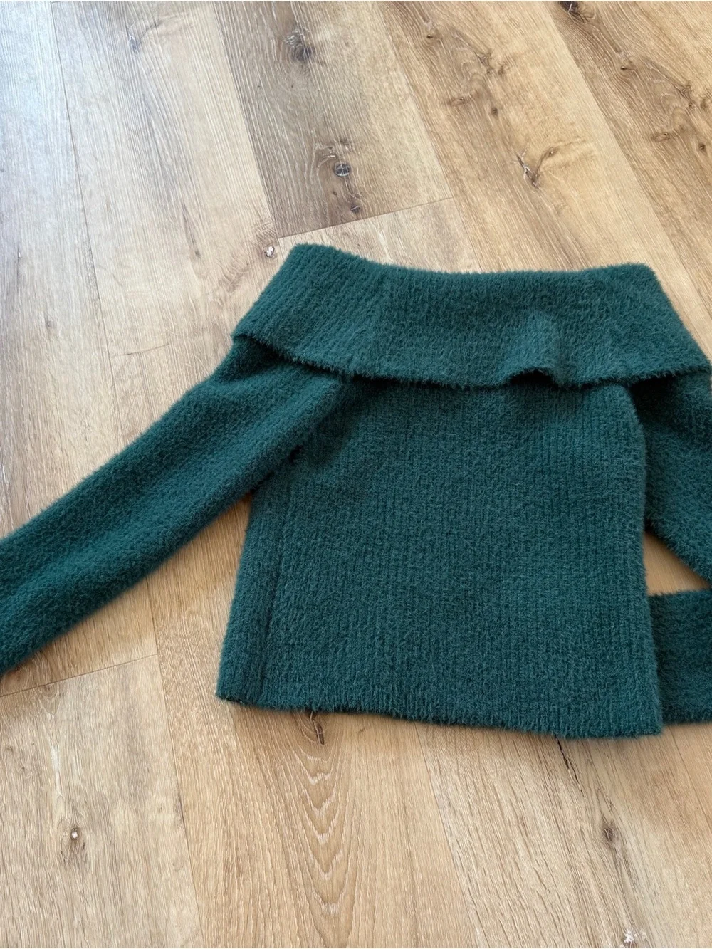 Tillys West of Melrose Off-Shoulder Fuzzy Knit Long-sleeve Sweater in Dark Green